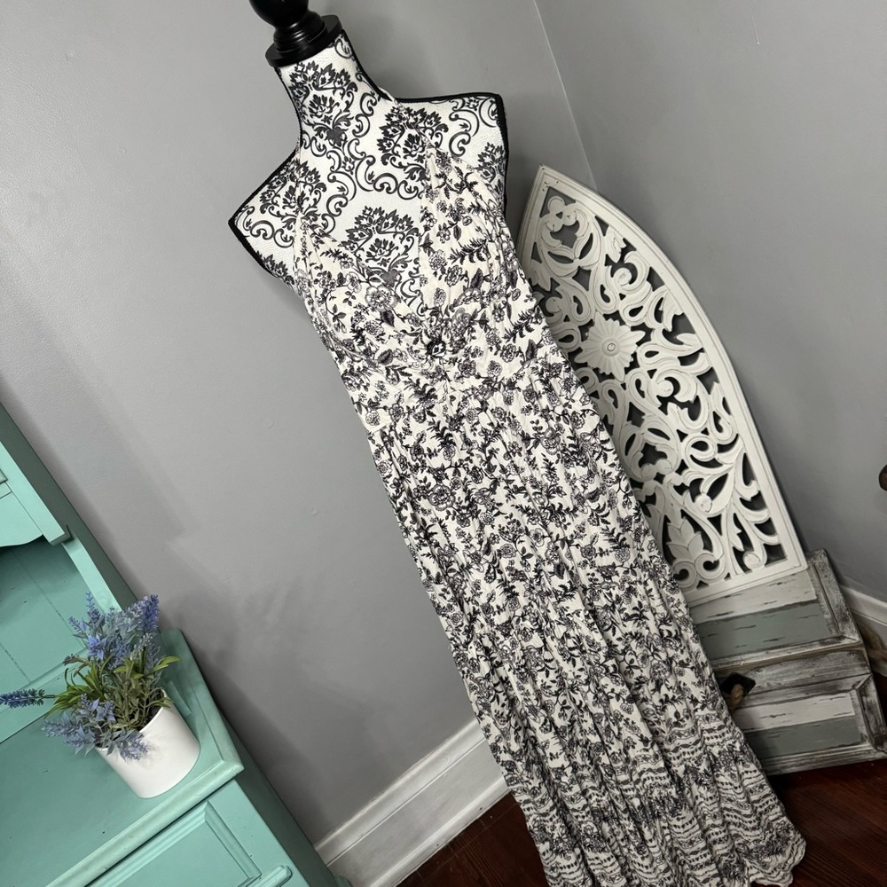 Angie Boho Keyhole Halter Wide Leg Floral Jumpsuit Size Small NWOT Beach - Picture 2 of 15